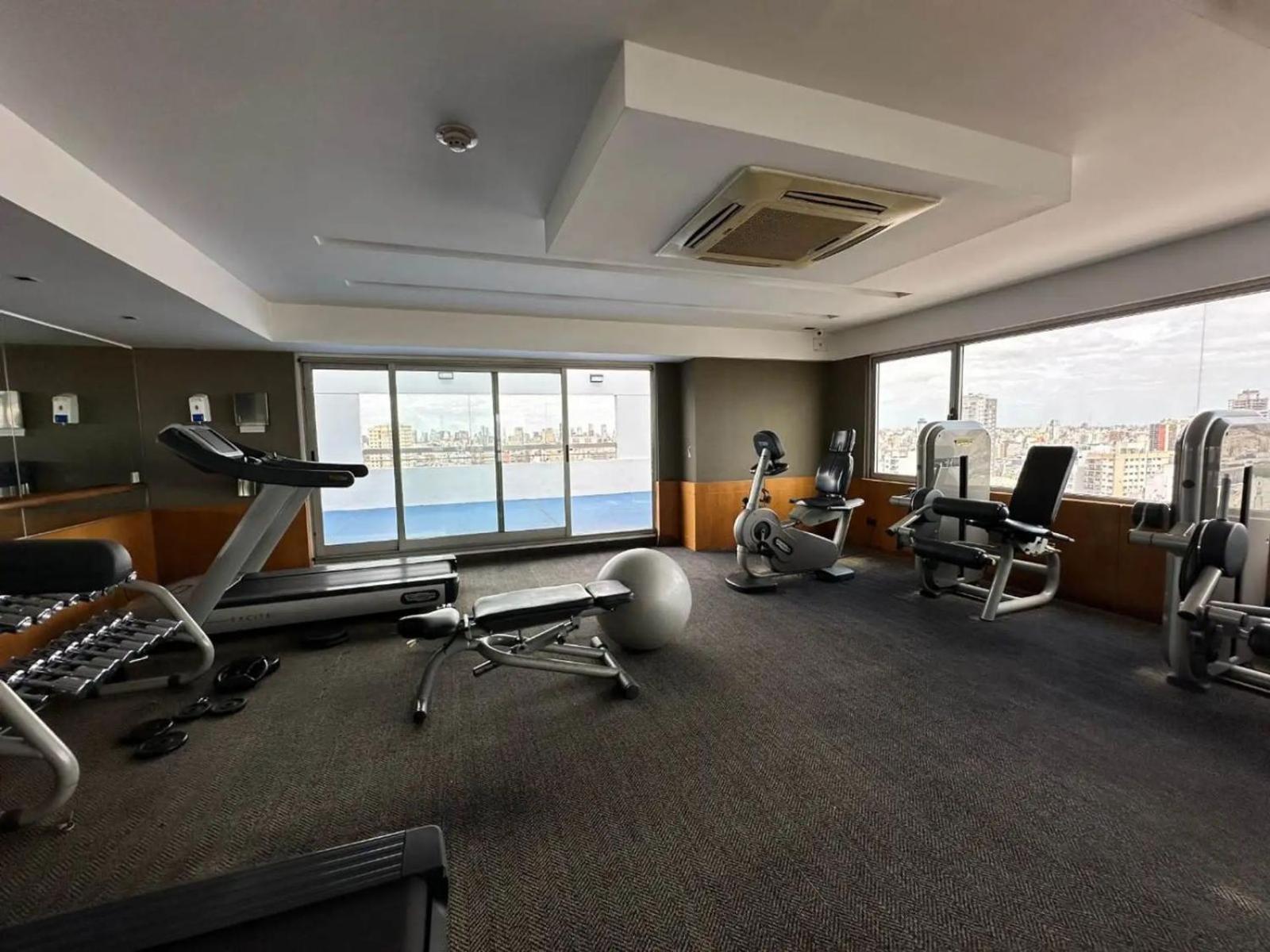 Bright Modern With Full Amenities And Parking With 24hs Security Apartamento