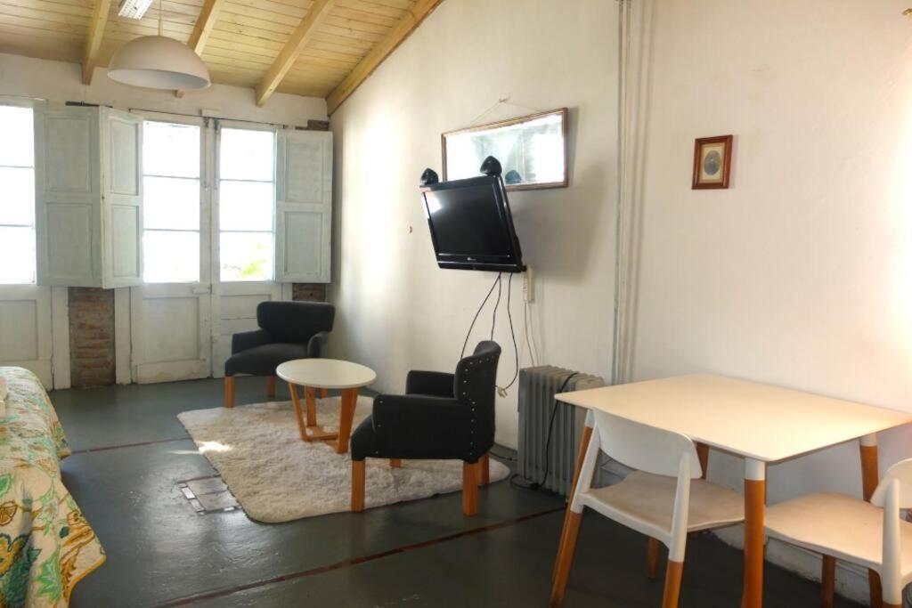 Casa San Telmo 62 * Ciudad Autónoma de Buenos Aires