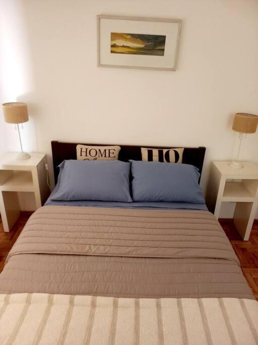 Departamento V. Urquiza Para 3 Apartamento