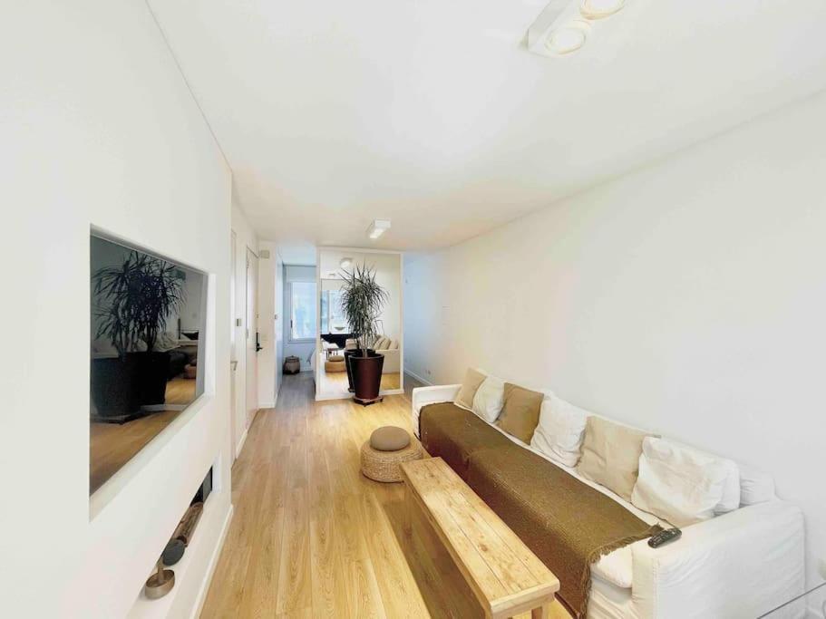 Apartamento Nunez Minimal Premium Wifi 500 Mb *