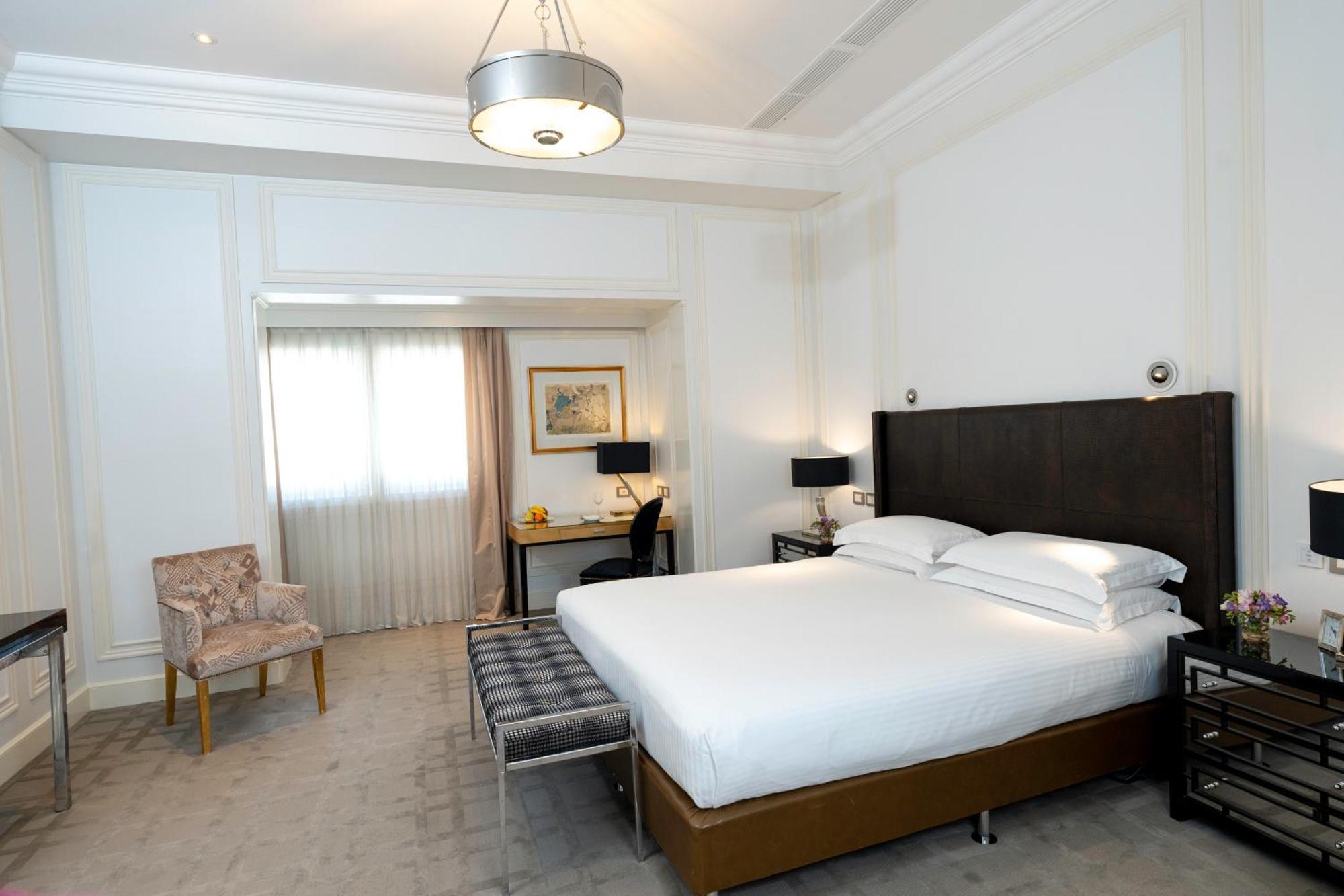 Alvear Palace - Leading Of The World 5*