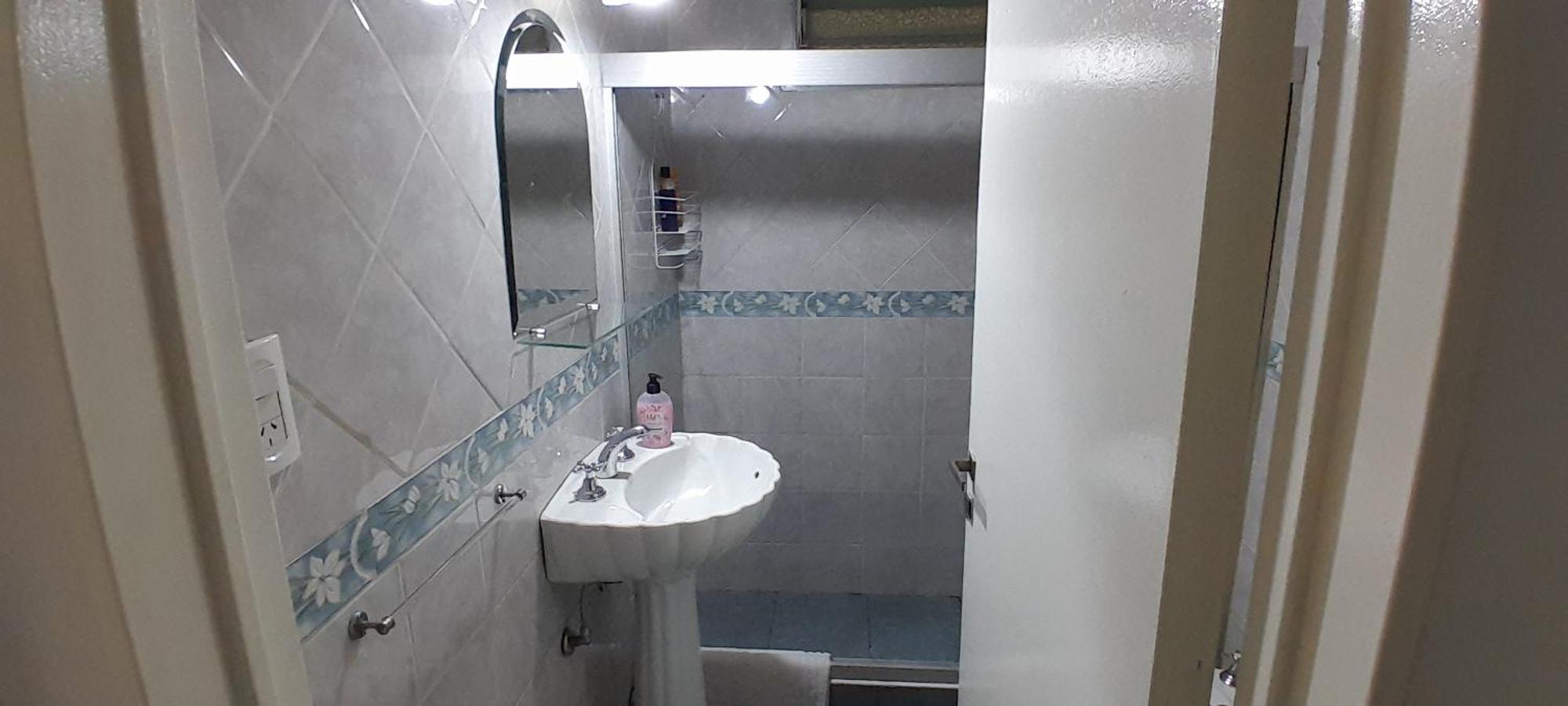 Super Luminoso En Caballito Apartamento *