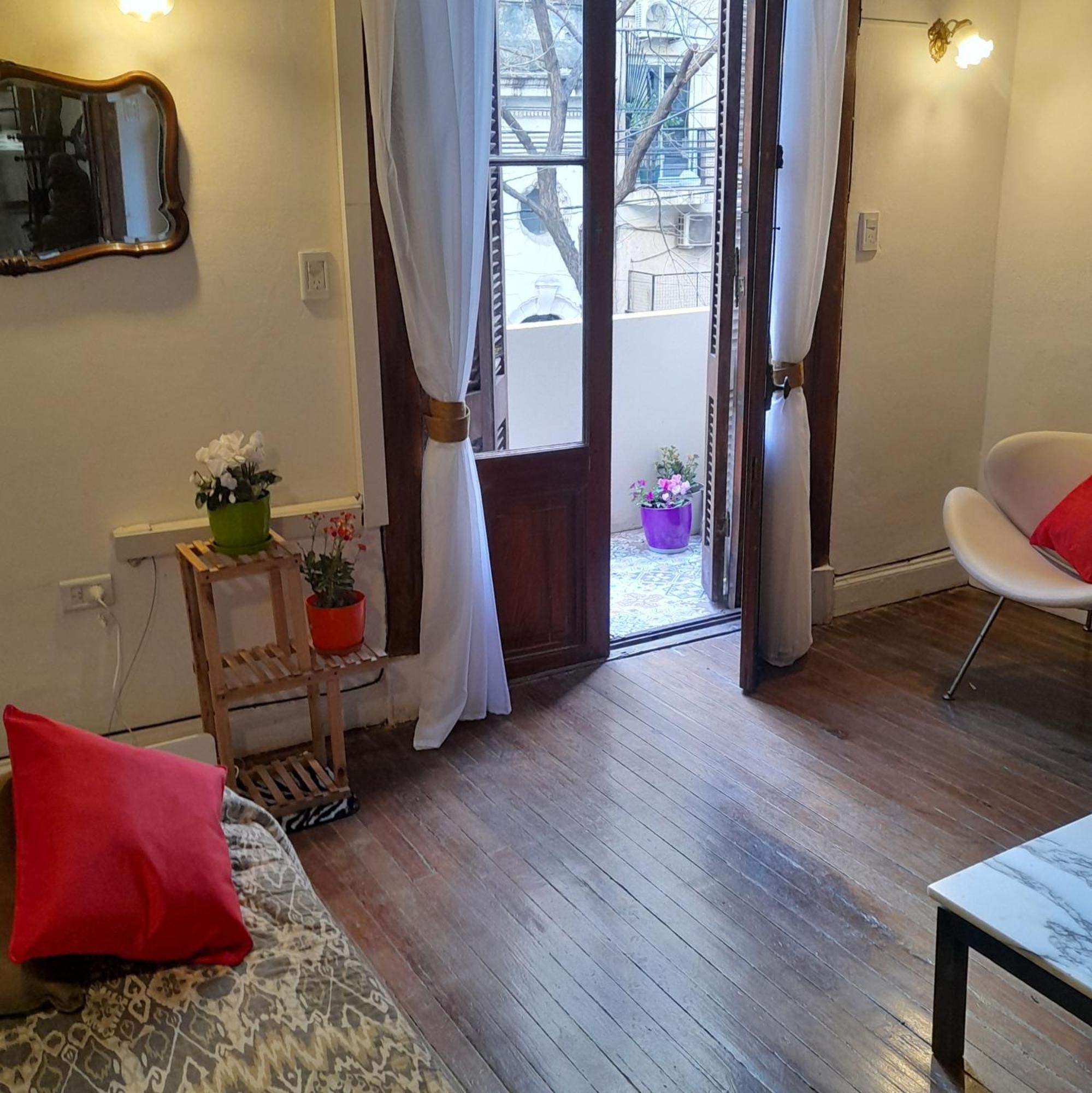 Apartamento La Casa Y El Arte - Full Apartment- Recoleta - 11 Pax - 4 2 Bathrooms Subway Round The Corner - Vics Deptos!
