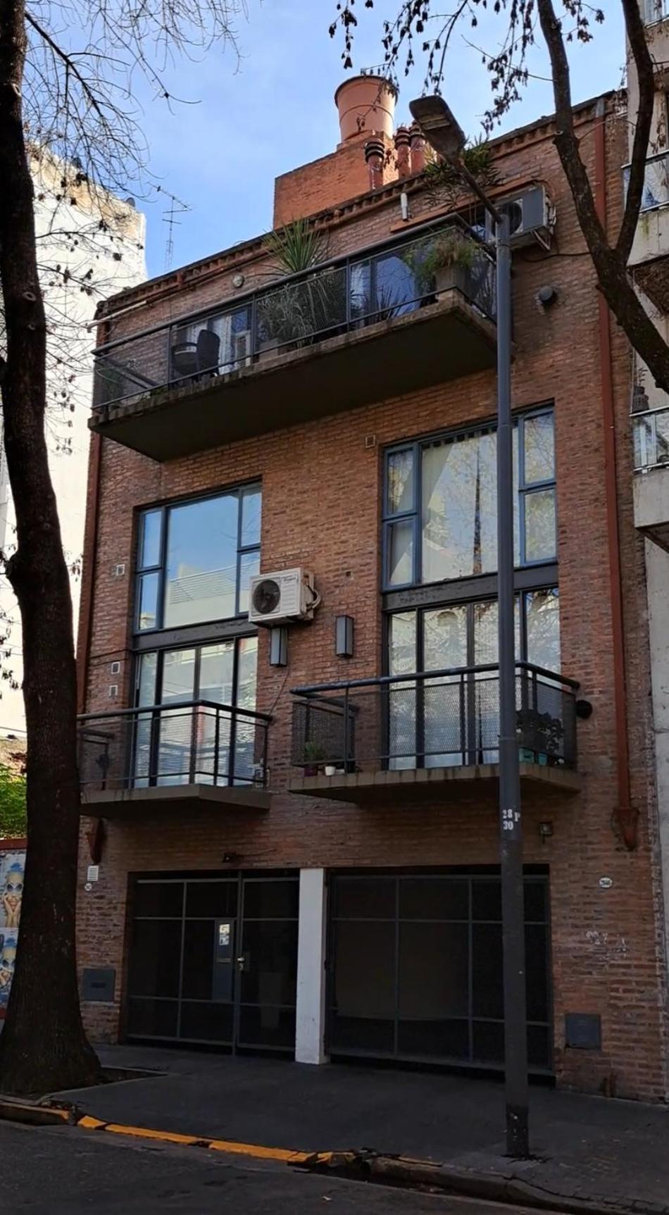 Stylish Amplio Duplex Loft Cochera-parking Canitas - Palermo Equipado - Tarifas En Ars, Solo Argentinos Apartamento Ciudad Autónoma de Buenos Aires