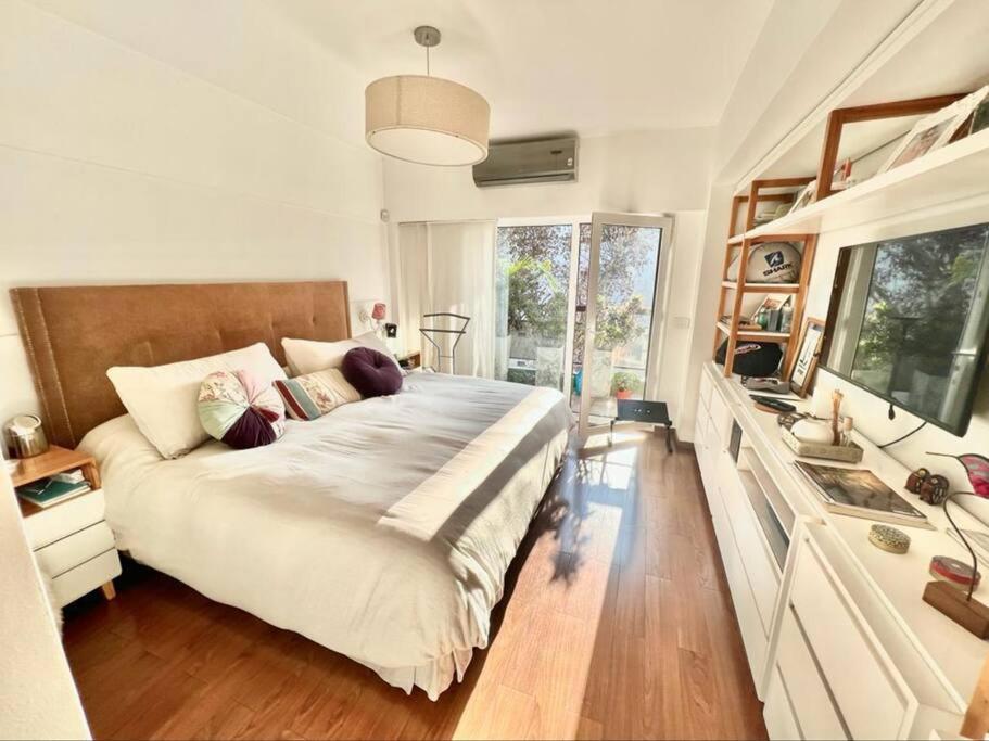 Amazing 3-bedroom In Beautiful Palermo/canita Area *