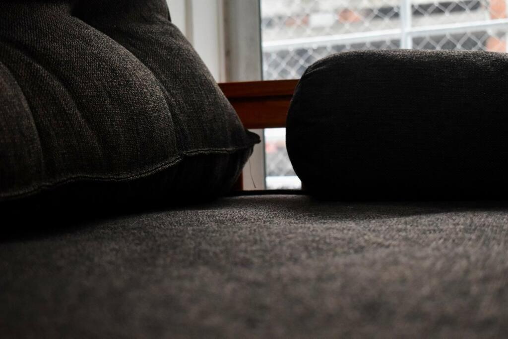 Apartamento Amplio Piso, Con Cochera 2 2 Banos La Rural, Shopping Mall Arcos Buenos Aires