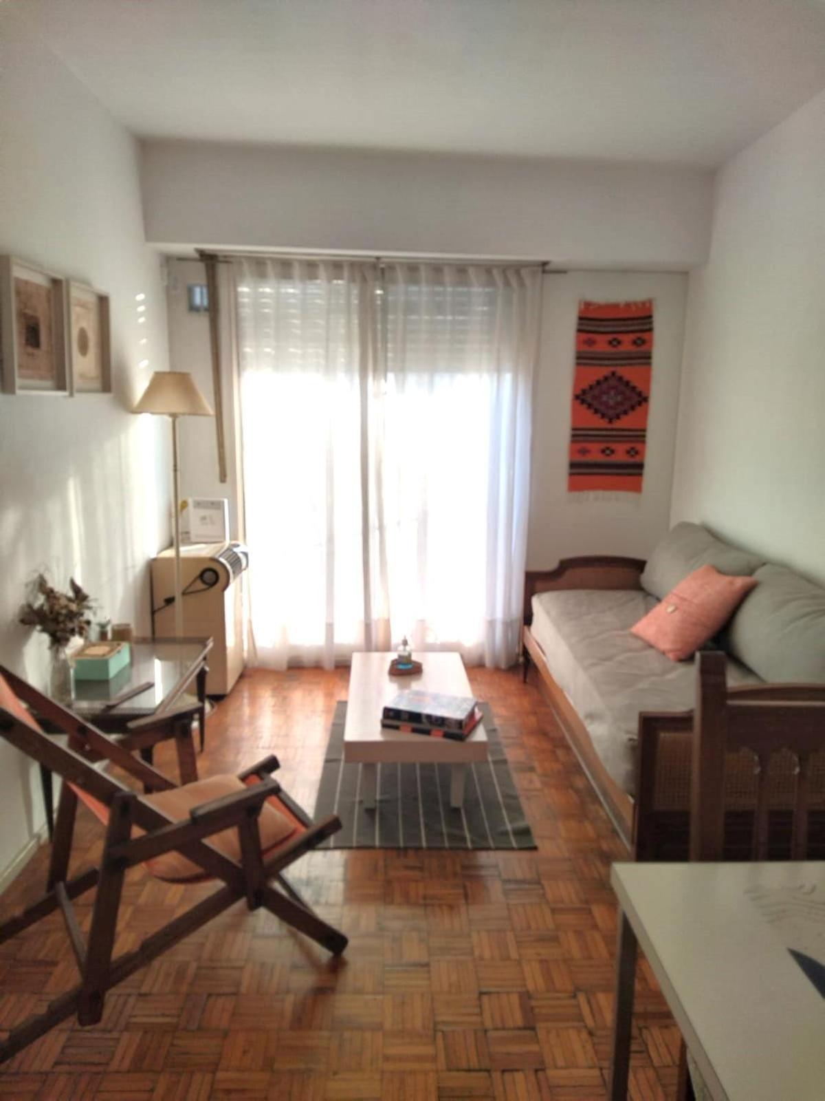Apartamento Floresta, Comodo Departamento En Caba