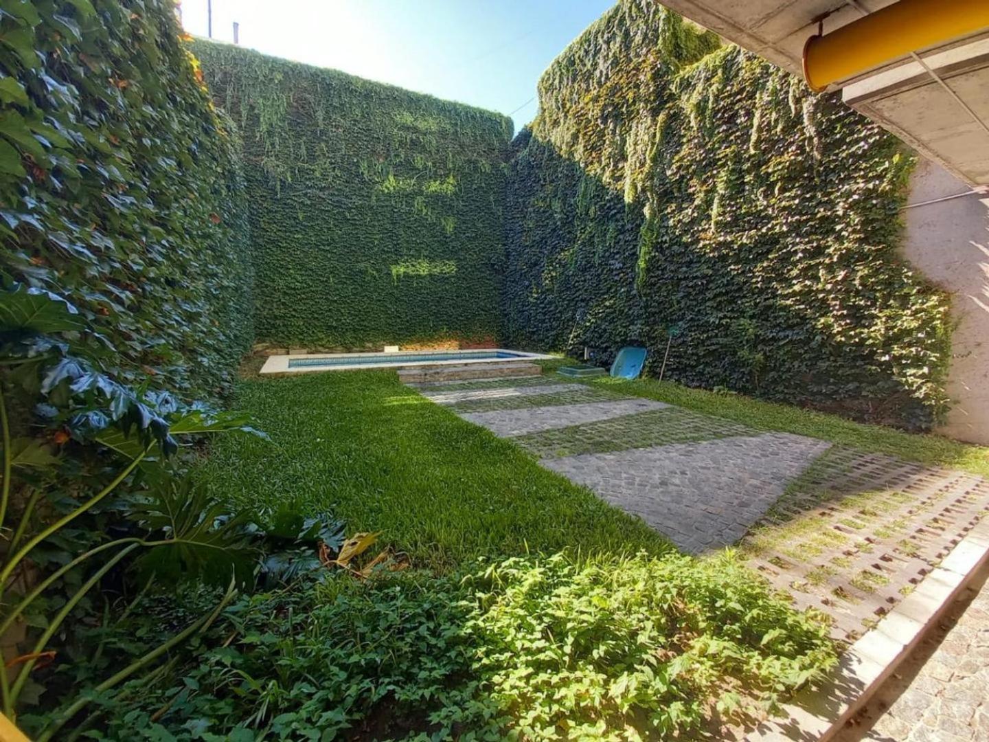 Donde El Alma Sonrie Ahi Es Piscina Jardin Facil Acceso Por Avda 9 De Julio * Ciudad Autónoma de Buenos Aires