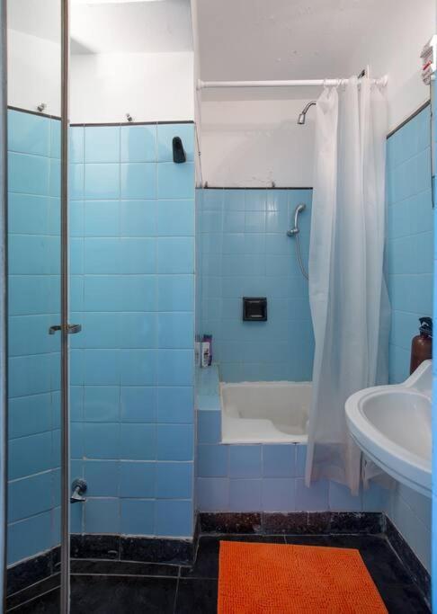 Departamento A Metros De Plaza Dorrego, San Telmo Apartamento *