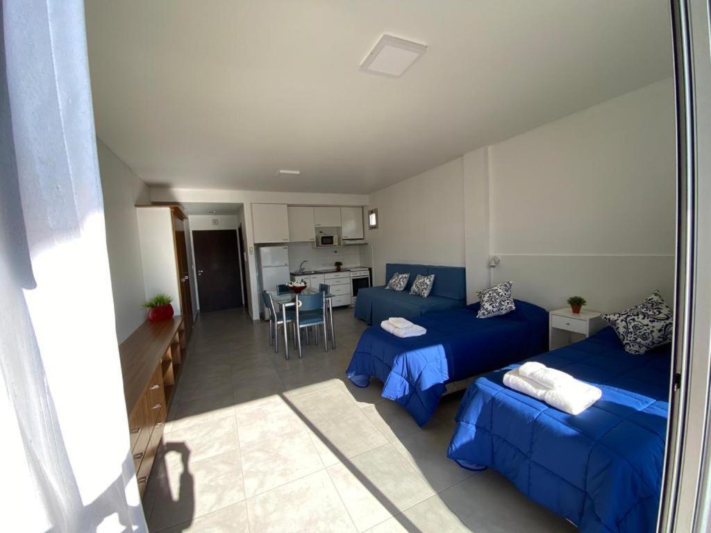Monoambiente, Amplio Y Luminoso, Totalmente Equipado Apartment *