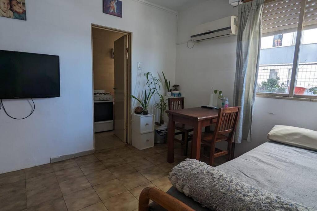 Inclan Piso 10 * Ciudad Autónoma de Buenos Aires
