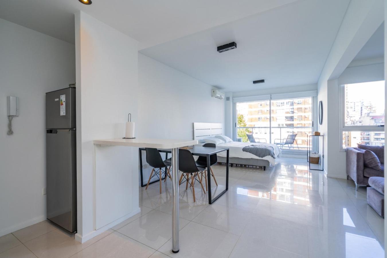 Monoambiente Amplio Luminoso En Piso Alto En Canitas * Ciudad Autónoma de Buenos Aires