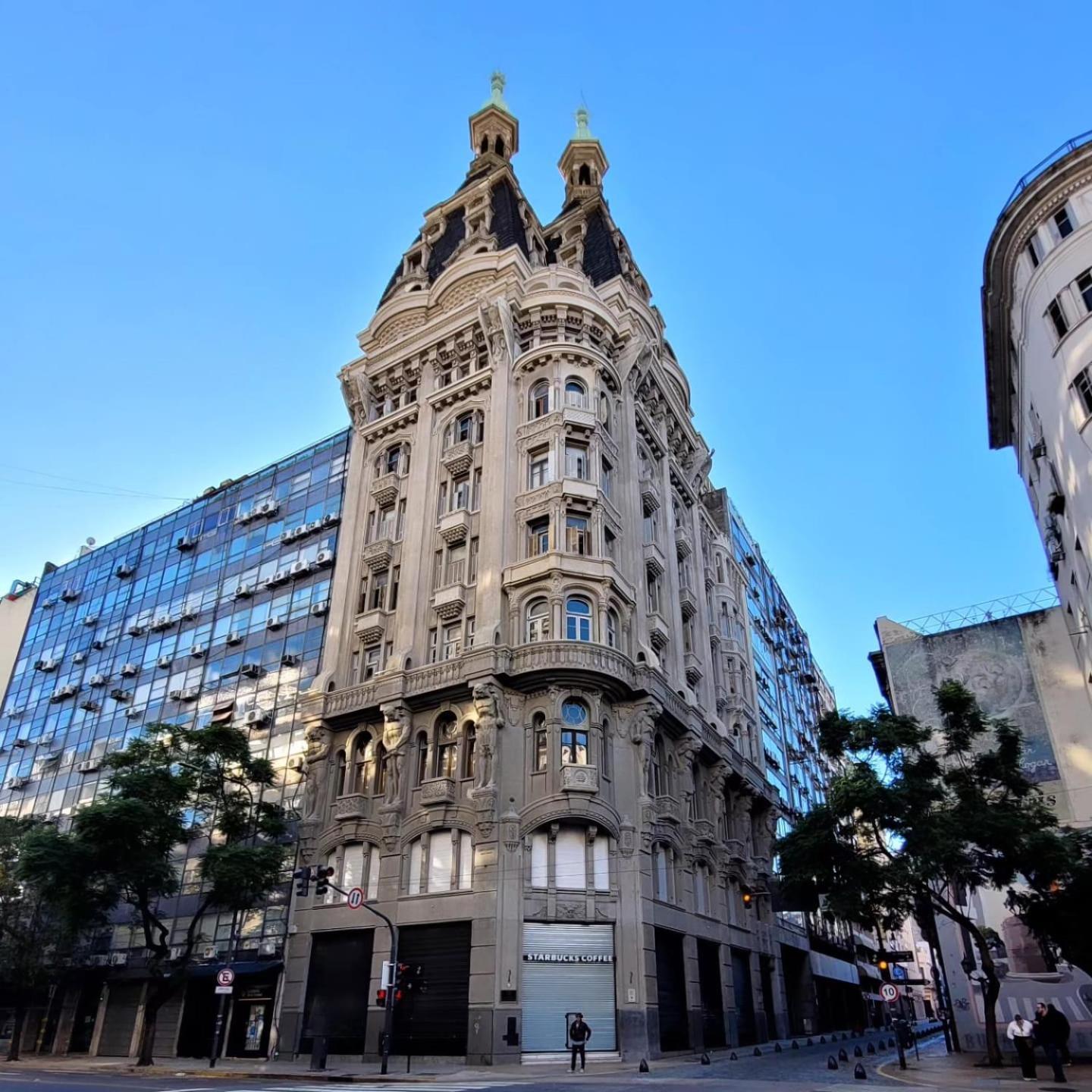 Apartamento Humberto Primo 609