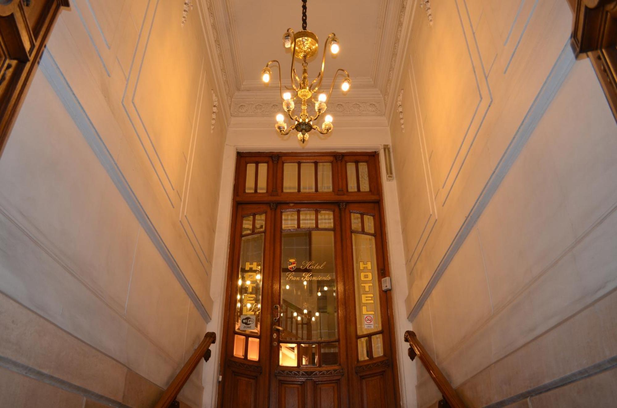 Gran Sarmiento Hotel *