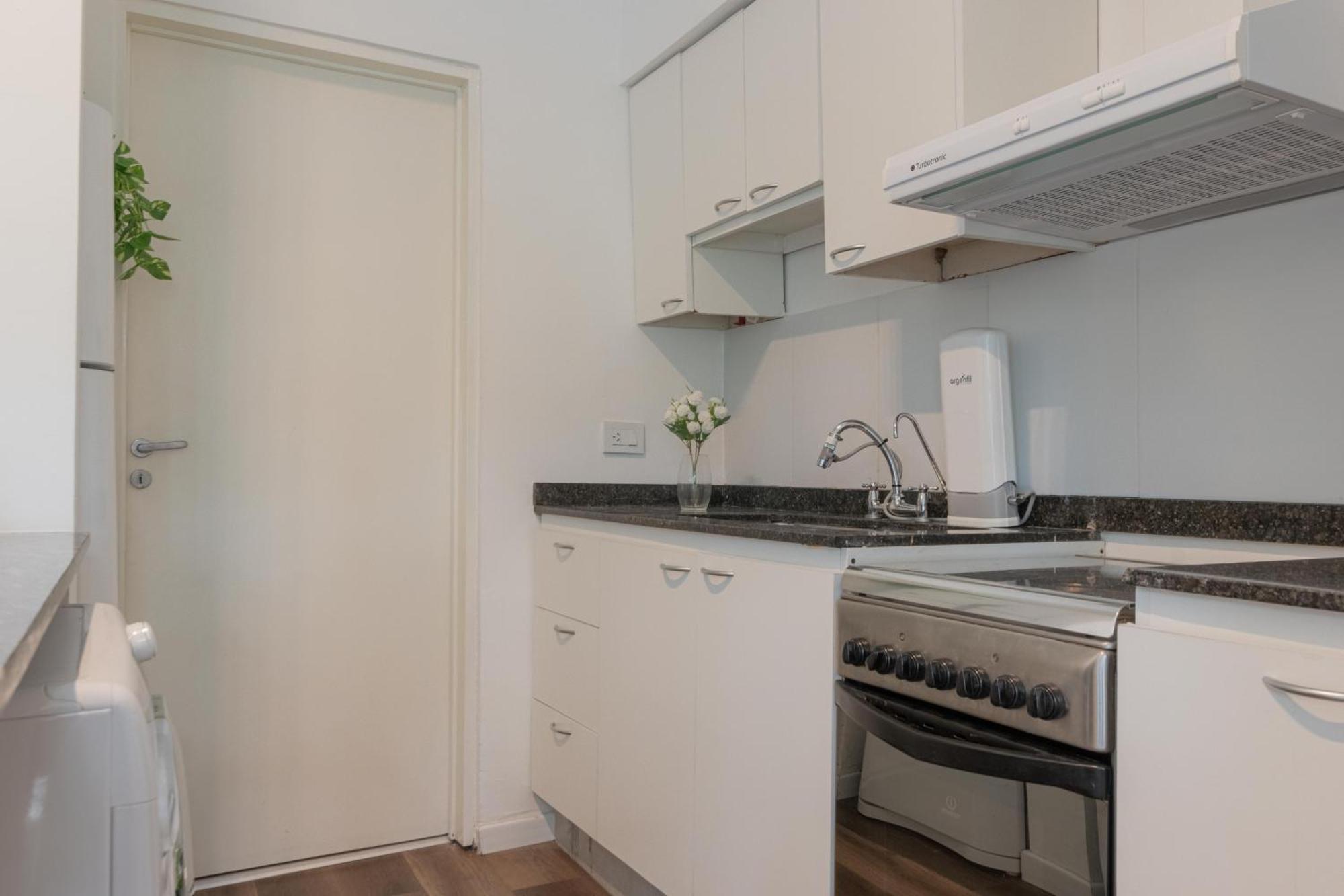 Fliphaus Niceto Vega - 3 Bd Event Friendly Apartment Buenos Aires