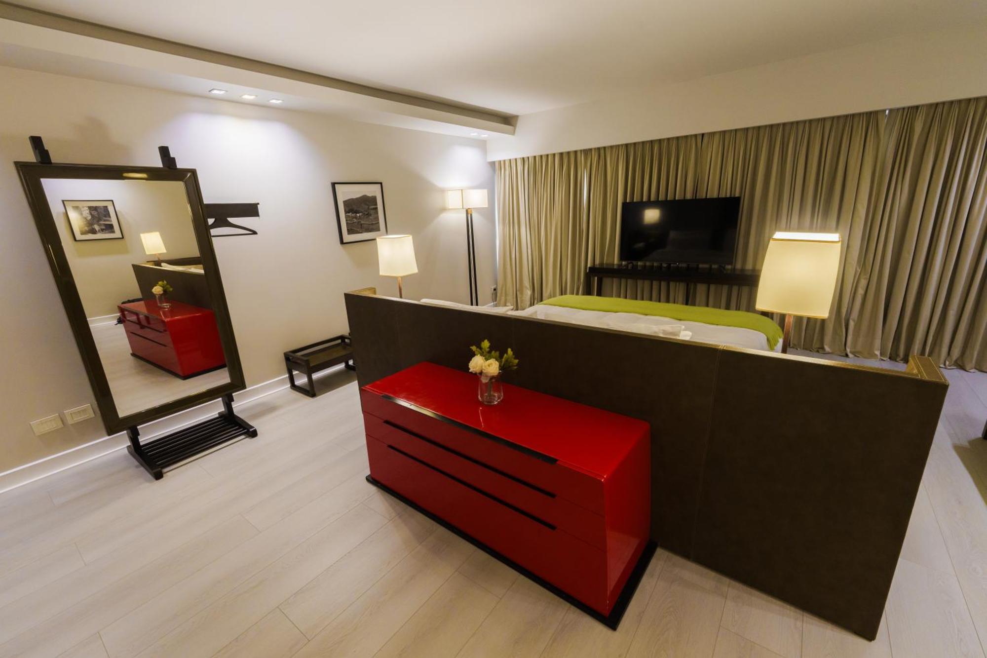 Serena 4*