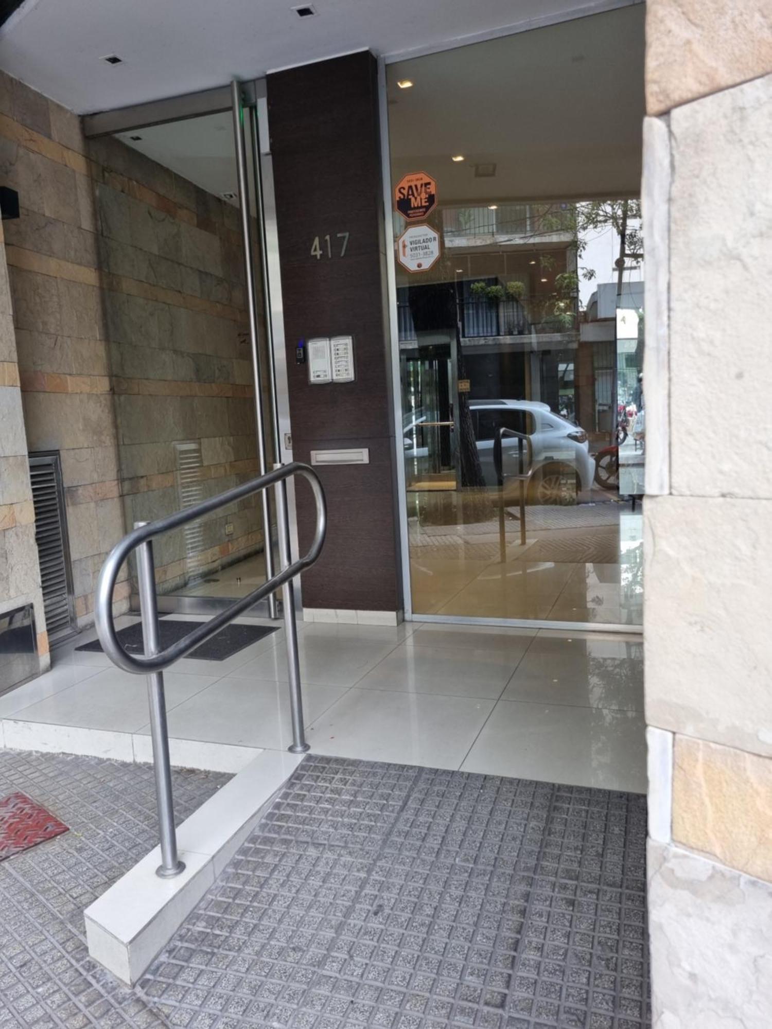 Estudio Amplio Y Moderno En Belgrano. Apartment Buenos Aires
