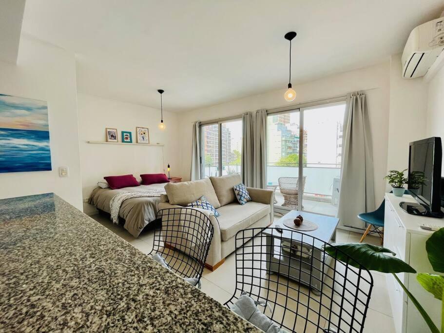 Apartamento Hermoso Y Luminoso Estudio Con Balcon En Belgrano *