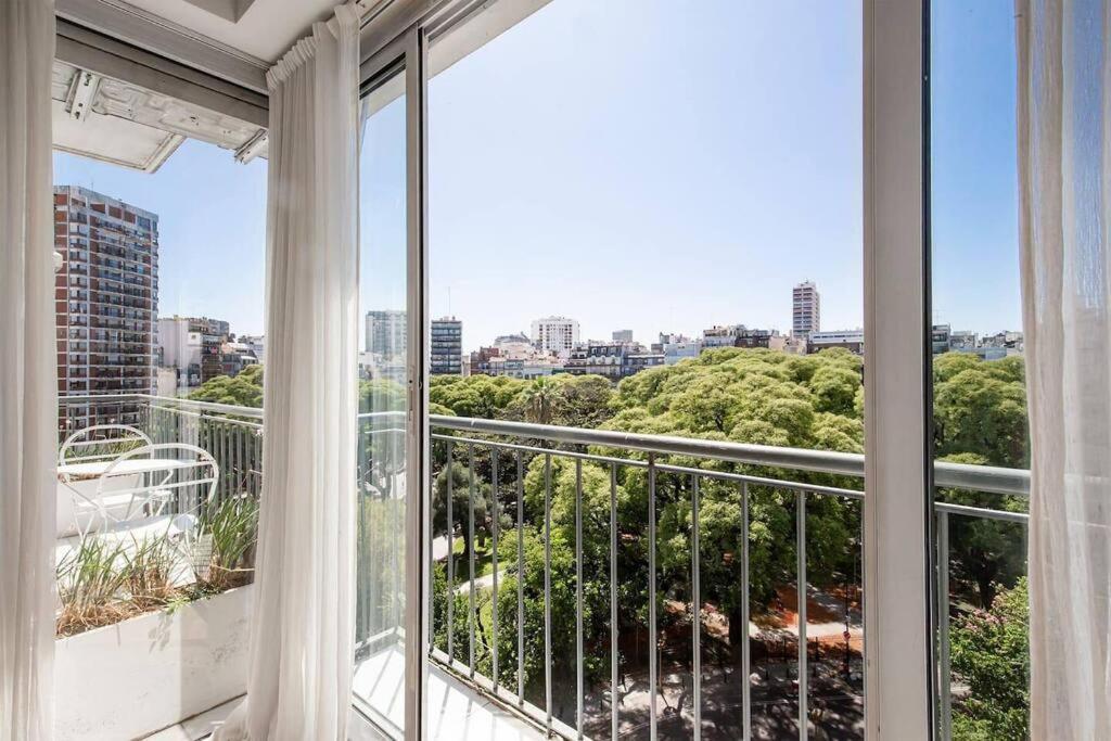 Hestia At Recoleta 2bdr W Stunning Plaza View * Ciudad Autónoma de Buenos Aires