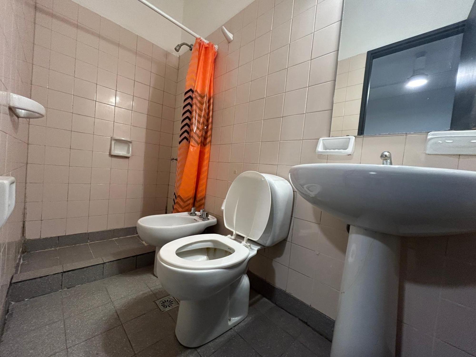 Santa Fe Departamento, A 200 Mts De Facultad Y Hospitales Aledanos Apartment