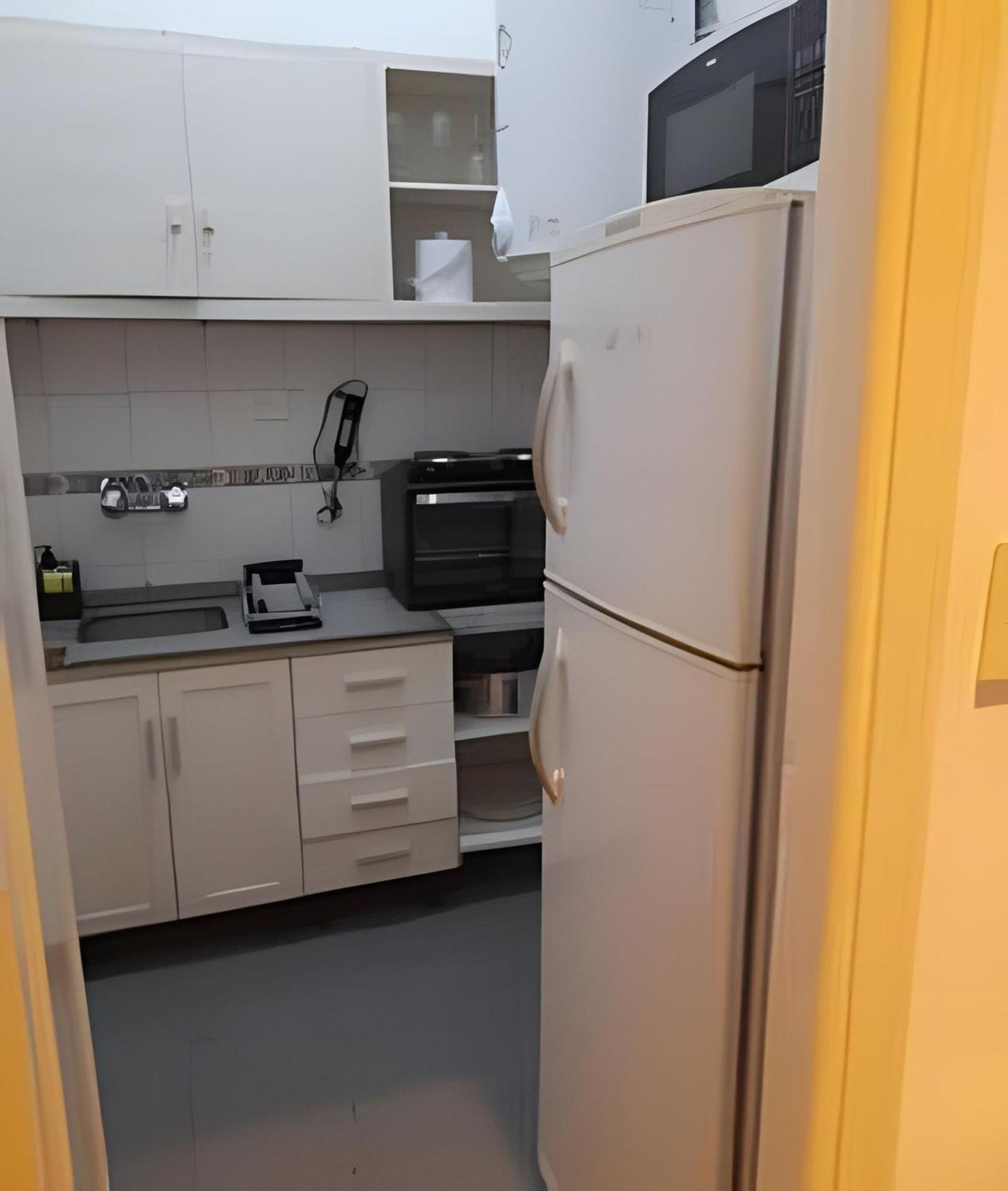 Apartamento Moderno E Impecable. Recoleta. *