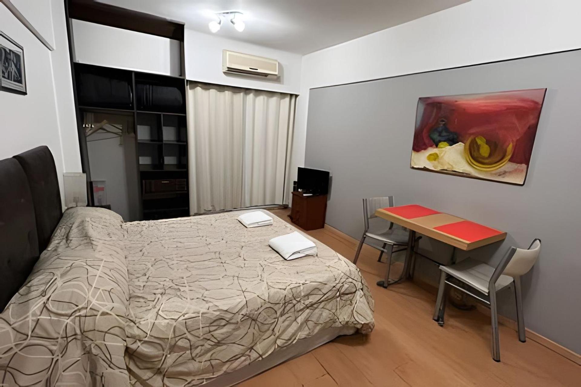 Comodo Y Super Bien Ubicado Departamento En Recoleta Apartamento