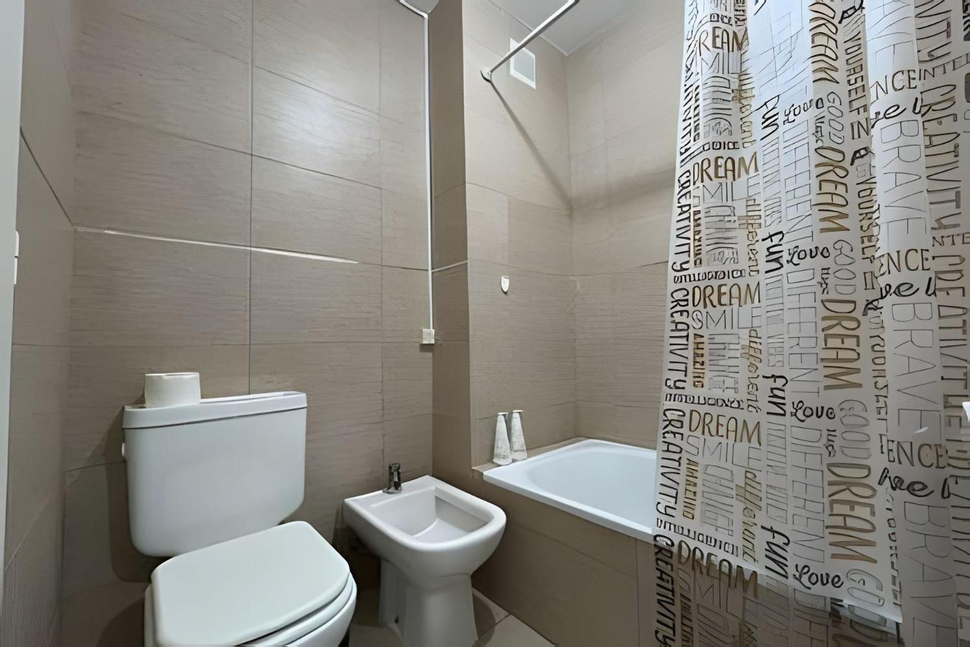 Apartment Enjoy Vallanhost @ Loyola 63 - Movistar Arena