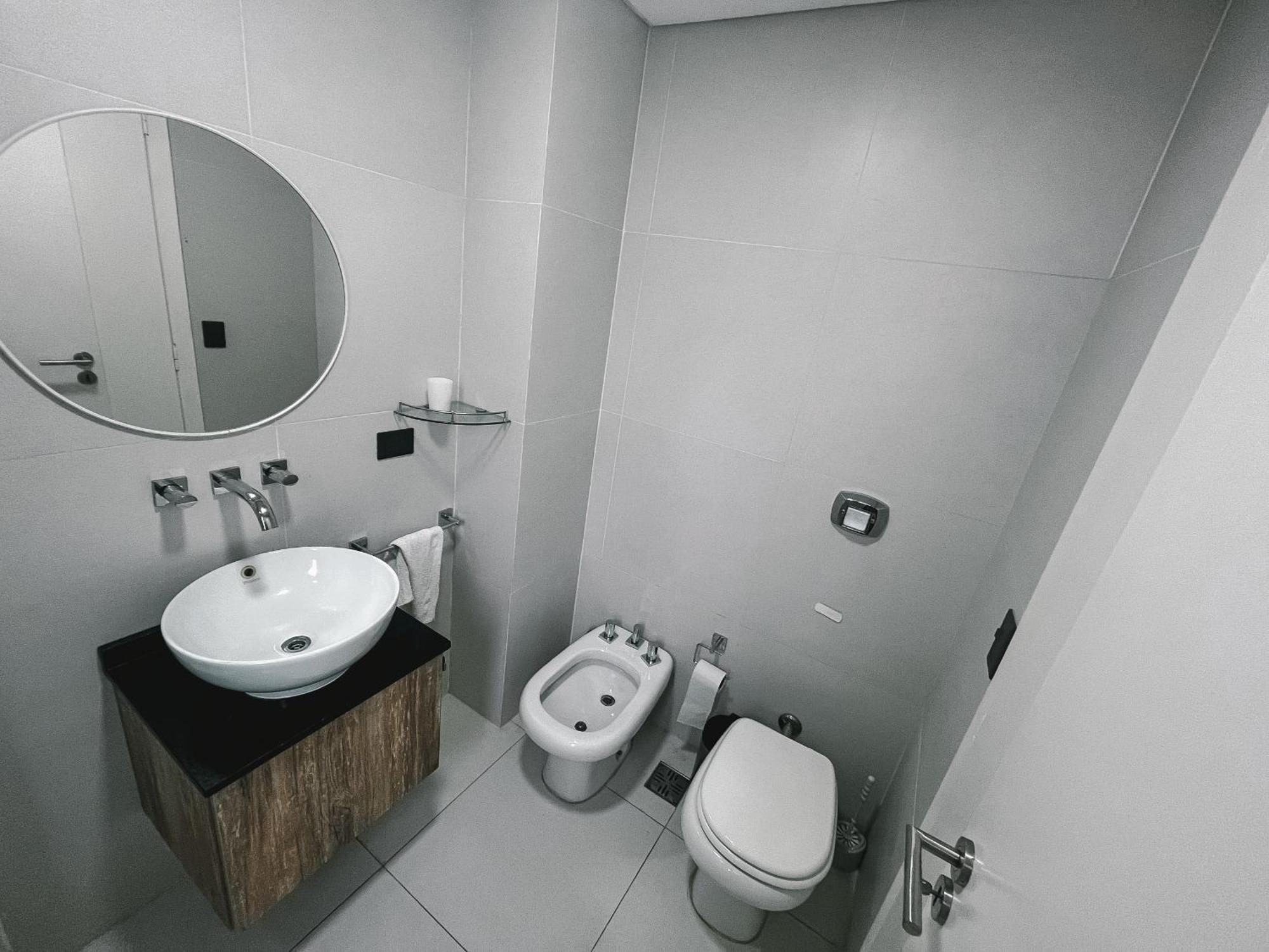 Rentup - Moderno Con Piscina Y Balcon En Canitas & Campo Argentino De Polo Apartamento *
