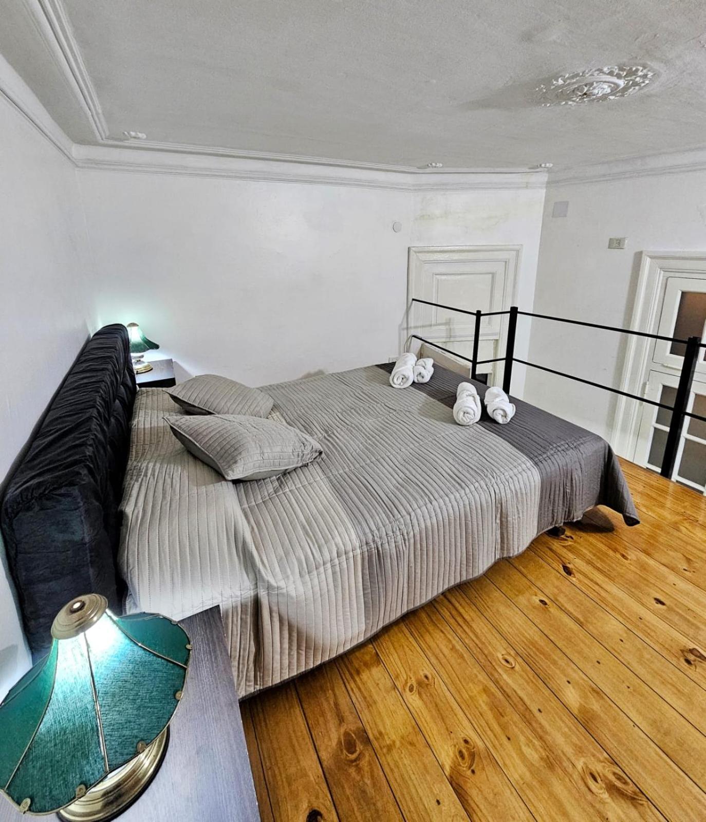 Apartamento Lavalle Dto3, Minimo De Reserva 3 Dias