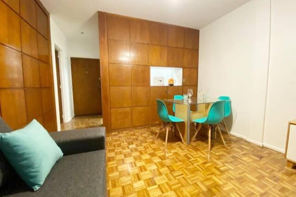En Recoleta Y Con Cochera Apartamento
