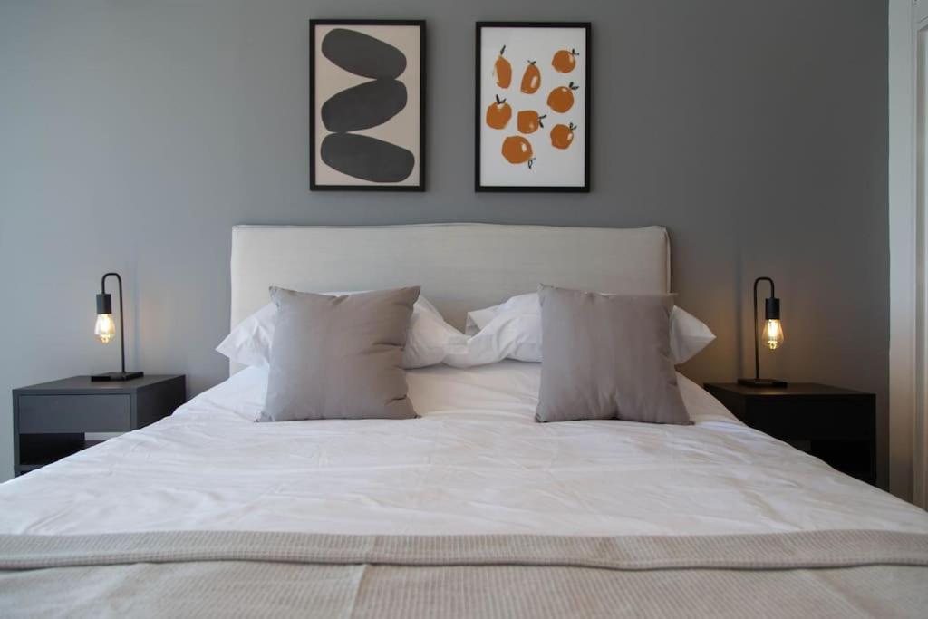 Lila Luminous Buenos Aires
