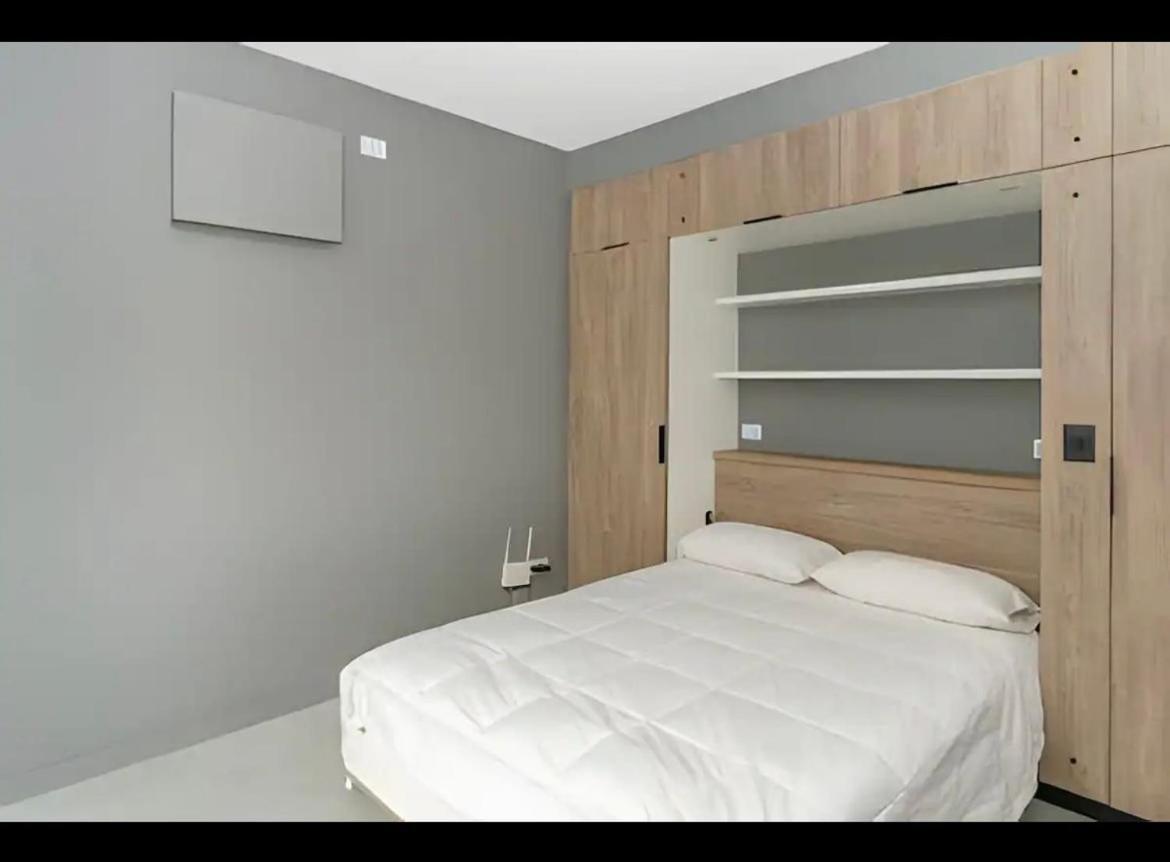Apartamento Lujoso En San Telmo Cerca De Puerto Madero Ciudad Autónoma de Buenos Aires