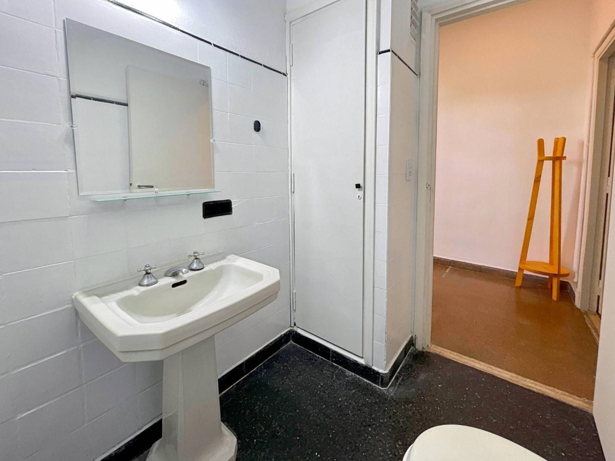 Comfortable In Belgrano R For 4 People No7671 * Ciudad Autónoma de Buenos Aires