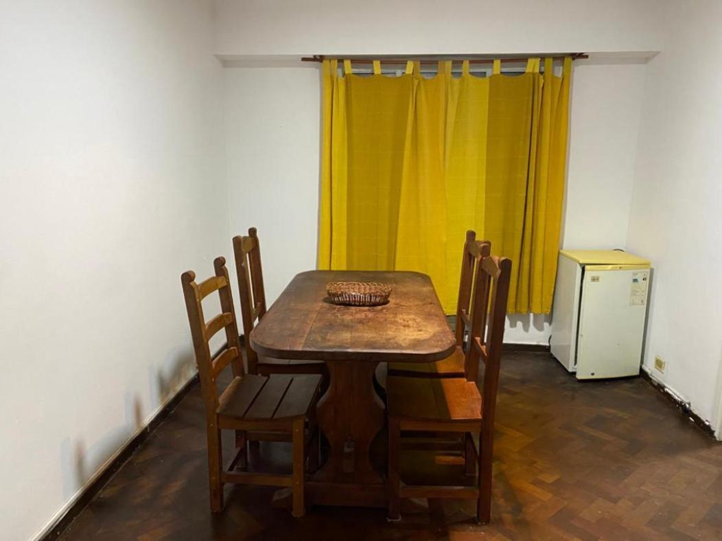 Apartamento Dos Ambientes En Recoleta *