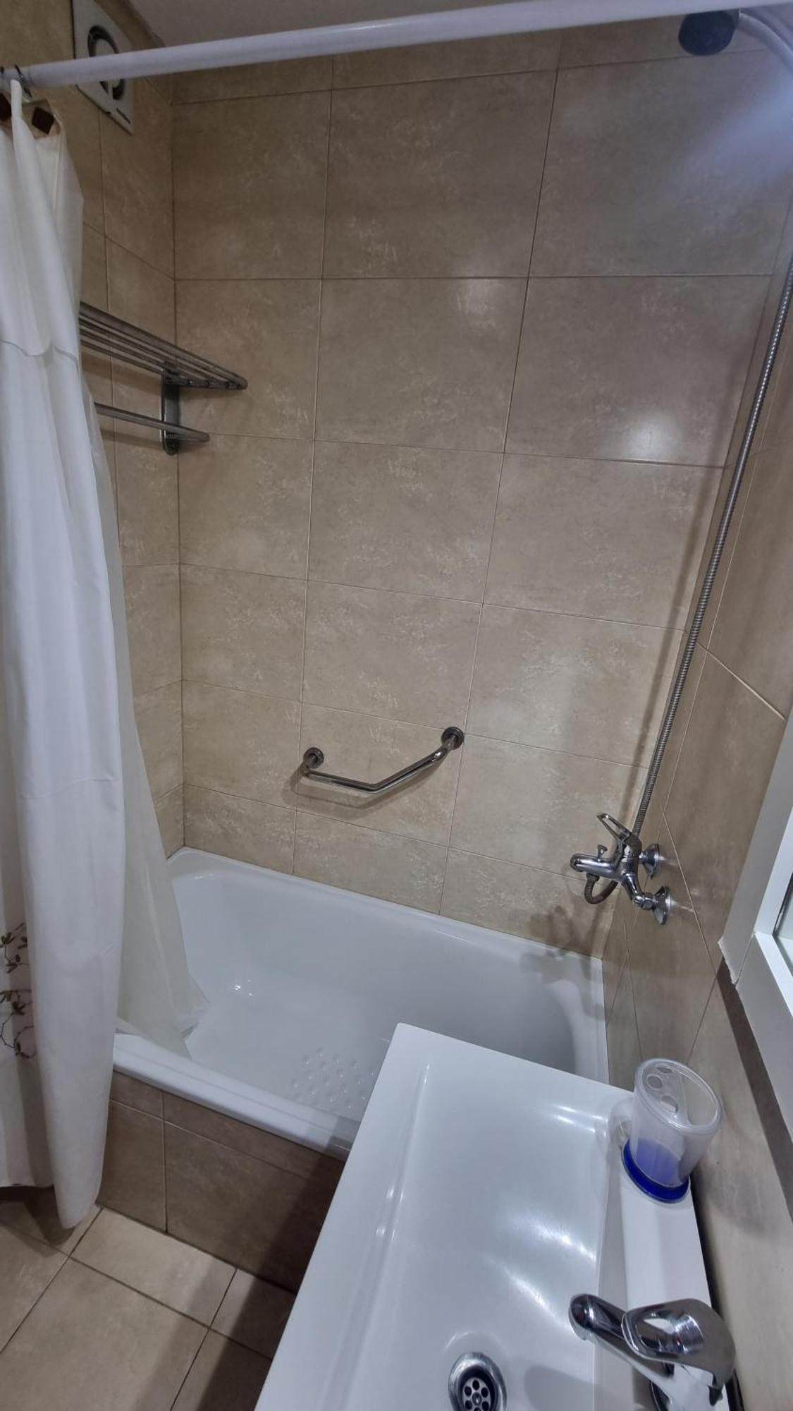 Moderno Departamento De Dos Ambientes Con Balcon * Ciudad Autónoma de Buenos Aires