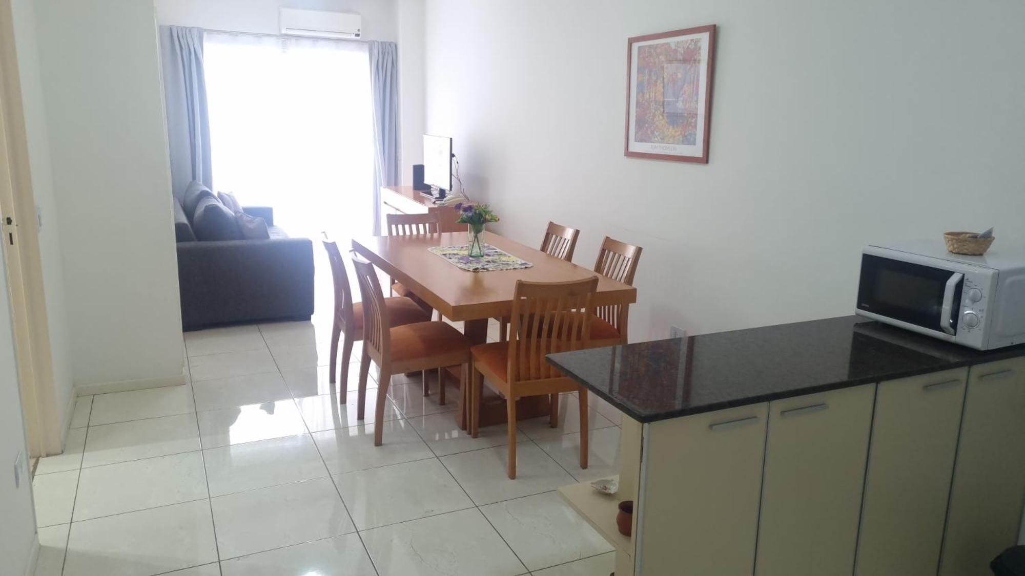 Apartamento Moderno Departamento De Dos Ambientes Con Balcon