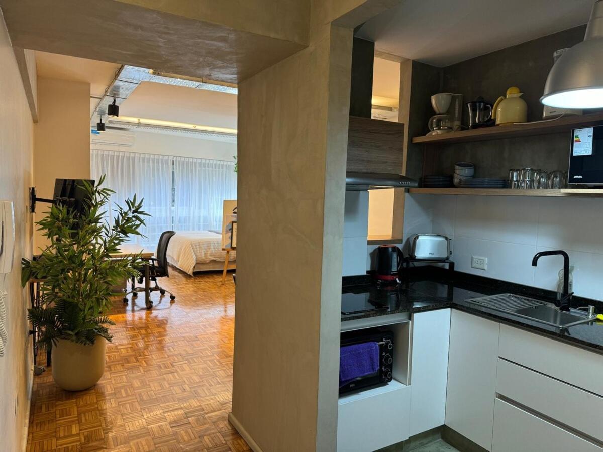 Pacheco De Melo 2515 * Ciudad Autónoma de Buenos Aires