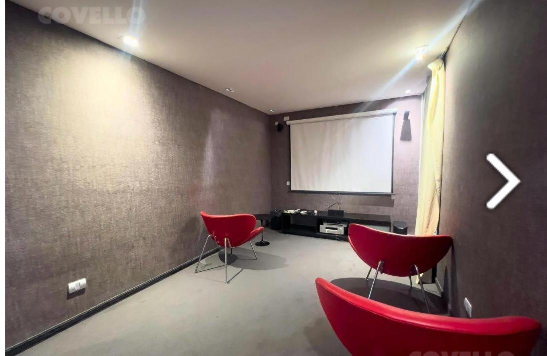 Departamento Amoblado 5 Personas Con Gimnasio, Cochera Y Piscina Apartamento
