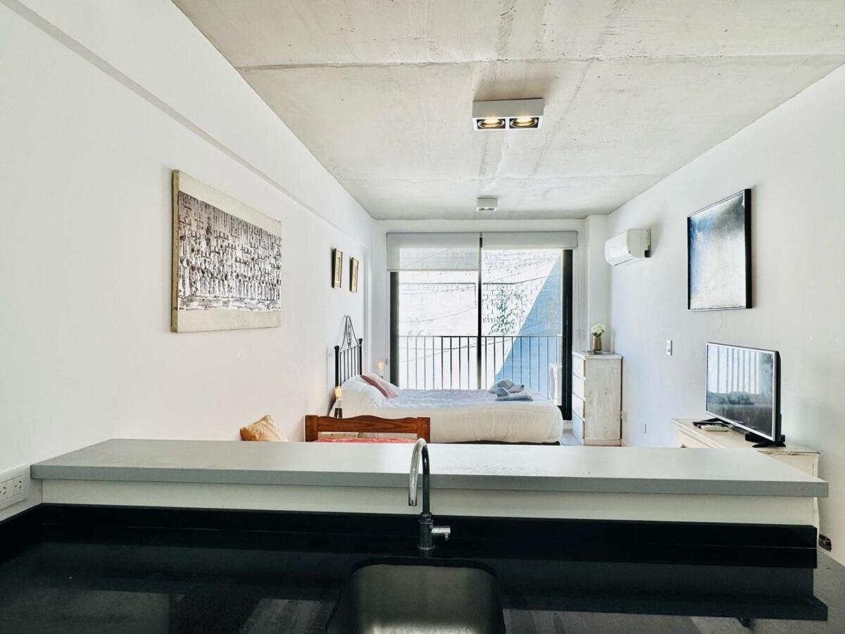 Apartamento Estudio Industrial Con Balcon