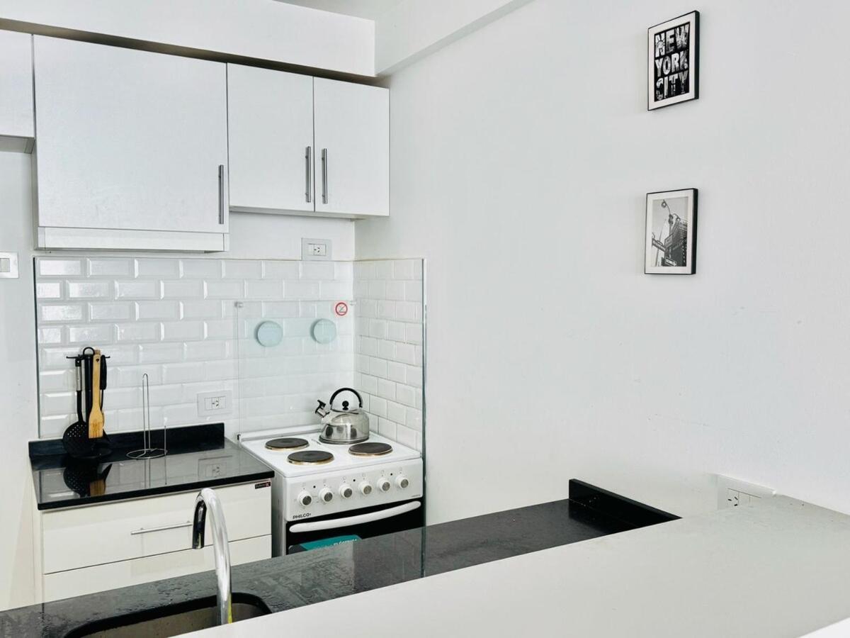 Estudio Industrial Con Balcon Apartamento *