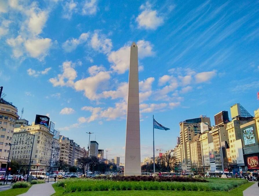 Sarmiento * Buenos Aires