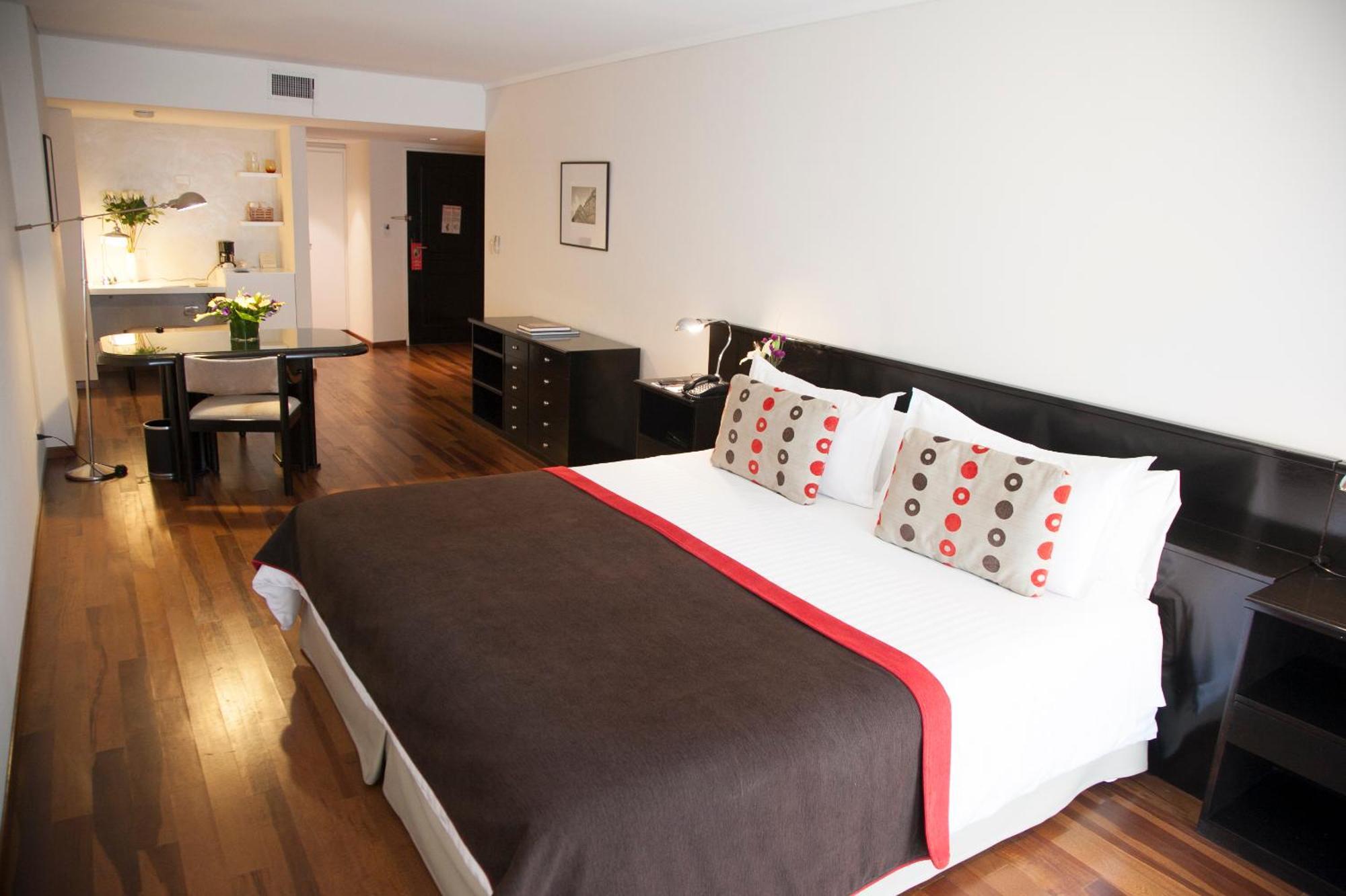 Hotel Feir's Park & Rooftop 4*