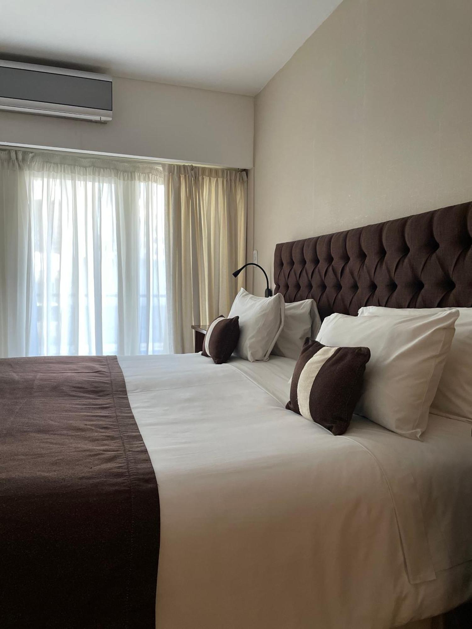 Feir's Park & Rooftop Hotel