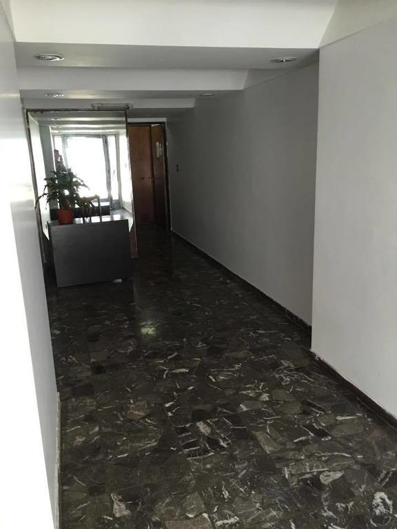 Apartamento Departamento En Carlos Calvo *