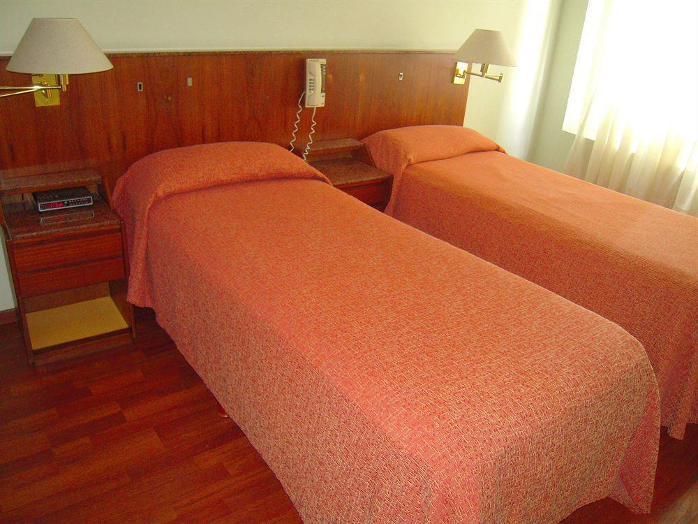 Hotel Ecuador 3*