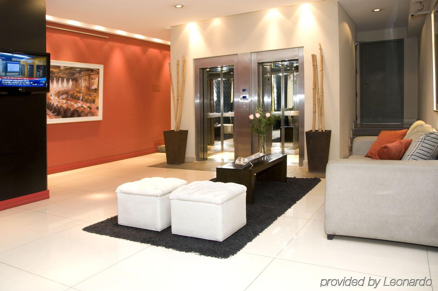 Aparthotel Fertilia Downtown 3*