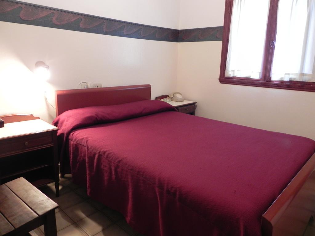 Orleans Hotel Ciudad Autónoma de Buenos Aires