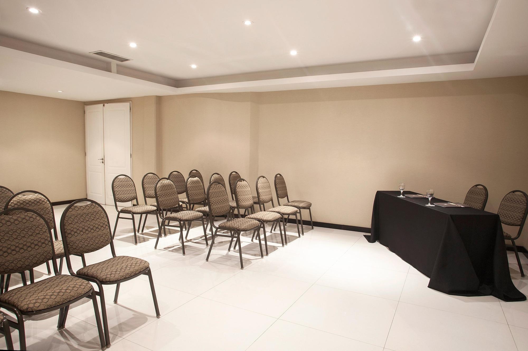 Hr Luxor Ciudad Autónoma de Buenos Aires