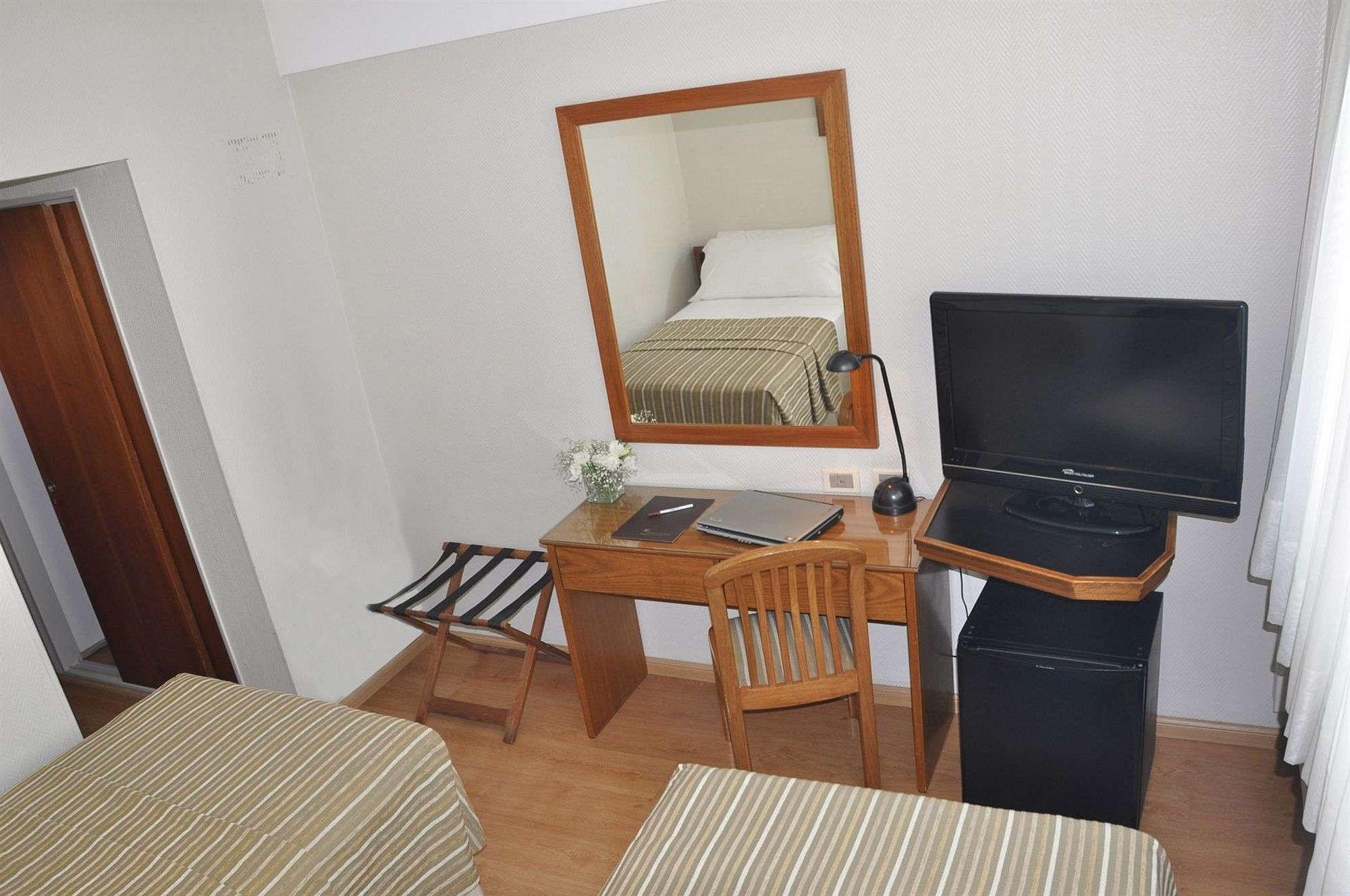Hotel Solans Carlton Ciudad Autónoma de Buenos Aires