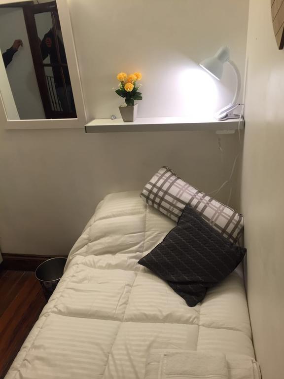 Hostal La Rocca *